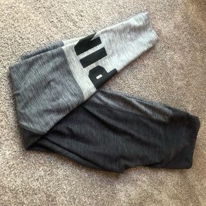 VS PINK LEGGINGS ( XS )